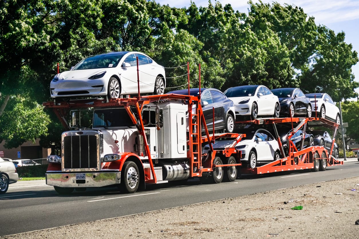Your Ultimate Guide to Cross-Country Car Shipping in the United States